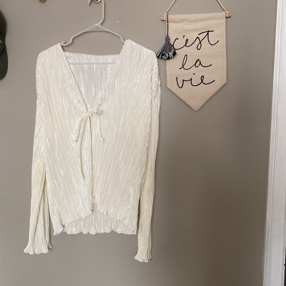 ivory top - Picture 4 of 6